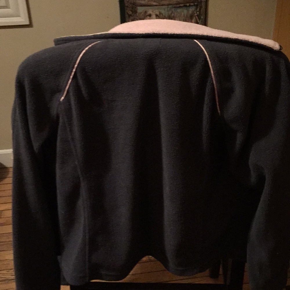 Sweatsuit - Picture 4 of 6